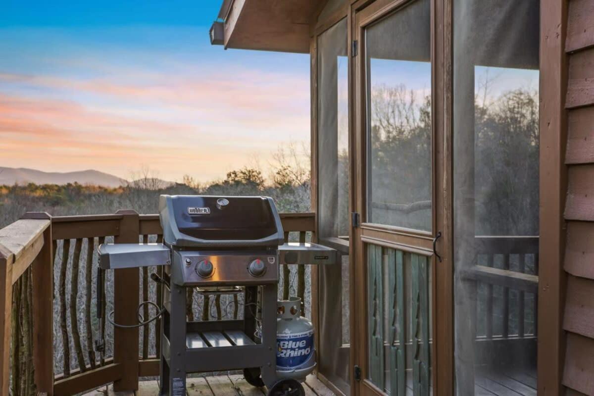 Mountain Views Hot Tub Firepit Close To Town Blue Ridge Buitenkant foto