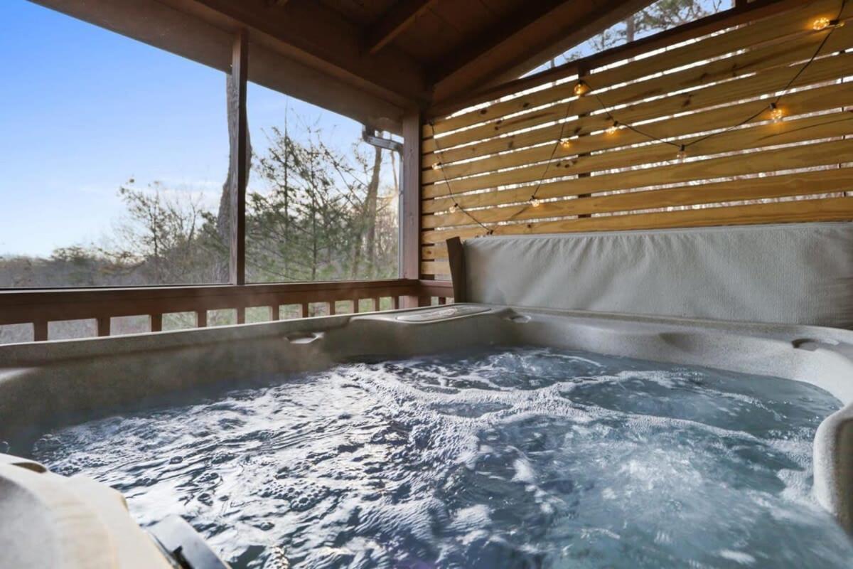 Mountain Views Hot Tub Firepit Close To Town Blue Ridge Buitenkant foto